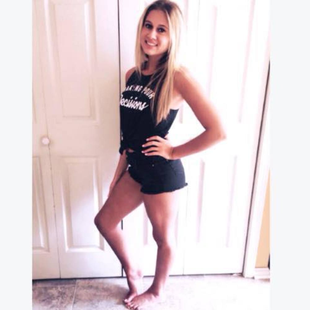 Meet your Posher, Alexis